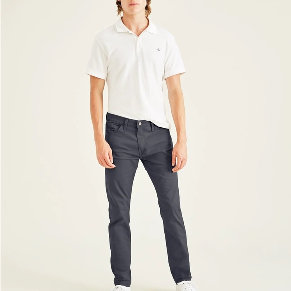 Dockers- alpha khaki-supreme flex- slim fit. Gray - Picture 1 of 9